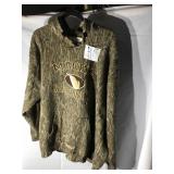 Max Prairie wings camouflage sweatshirt size 2 XL