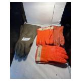 Four pair of rubber gloves