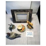 Picture frame in small figurines