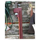 Pipe wrench