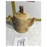 Teapot with owl on lid