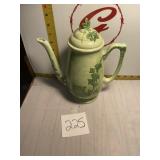 Tea pot