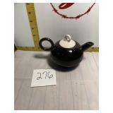 Tea pot
