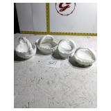 4 candy dishes
