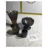 Four pieces of carnival glass miscellaneous