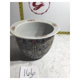 Decorative flower pot