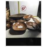 Miscellaneous wood dishes and a paddle