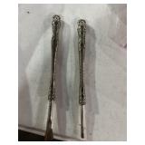 To make up brushes