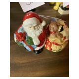 christmas salt and pepper shaker
