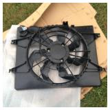 Radiator cooling fan