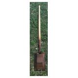 Roofing shovel