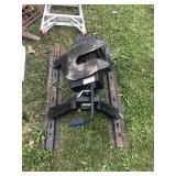 5th wheel camper hitch