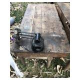 Work bench w/Grinder