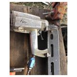 Air nailer