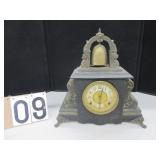 WM L. Gilbert mantel clock