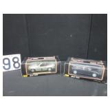 2 Maisto 1:18 scale die cast collectibles