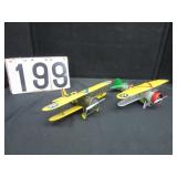 2 model airplanes