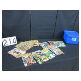 Large quantity of comic books with tote