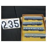 4 Baltimore & Ohio HO cars