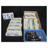 HO scale train engines & bodies