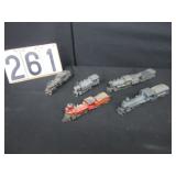 5 HO scale locomotives