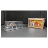 Melroe Bobcat M2000 & M-200 Loader 1/25 Scale