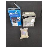 2 Spray Guns and Tips