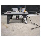 Ryobi Router Table with Router