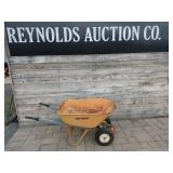 TrueTemper Dual Wheel Wheelbarrow