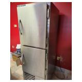Wasserstrom Commercial 2 Door Refrigerator