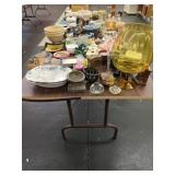 Folding Table & Contents