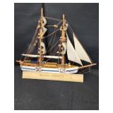 WOODEN MODEL SAILBOATS