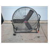 DAYTON 32 INCH INDUSTRIAL FLOOR FAN