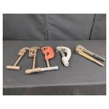 PIPE AND TUBE CUTTERS