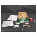 TAP AND DIE SETS WITH WRENCHES