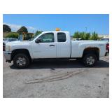 2011 CHEVROLET SILVERADO 2500HD 4X4 EXT CAB