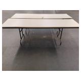 RECTANGULAR FOLDING TABLES