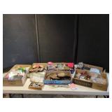 COLLECTIBLES AND DECOR LOT