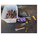 HAND TOOLS AND HARDWARE
