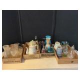 DECORATIVE GLASS AND CERAMICS LOT