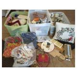 HOUSEHOLD MISCELLANEOUS DECOR LOT