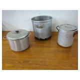 3 ALUMINUM STOCK POTS
