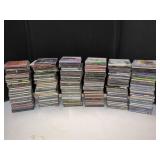 LARGE ASSORTMENT OF MUSIC CD'S