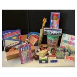 TOY AND GAME LOT, LINCOLN LOGS, FIGURES