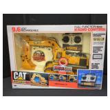 CAT EXCAVATOR 225 RC VEHICLE 1:20 SCALE