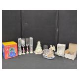 COLLECTIBLE FIGURINES AND GLASSWARE LOT