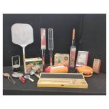 VINTAGE KITCHEN GADGETS AND APPLIANCES LOT