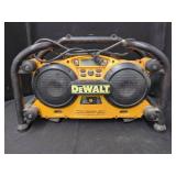 DEWALT DC011 WORKSITE RADIO/CHARGER