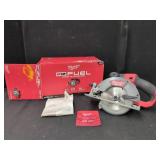 MILWAUKEE M12 FUEL 5-3/8" CIRCULAR SAW