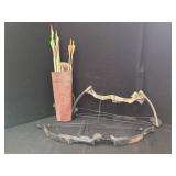 2 YOUTH COMPOUND BOWS WITH TARGET ARROWS & QUIVER